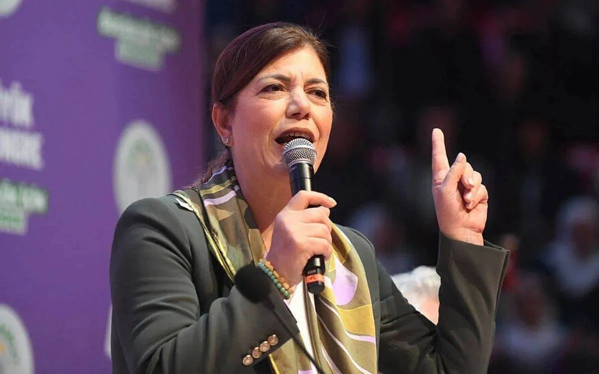Beştaş: Öğrencilere servis ve ulaşım ücretsiz olsun