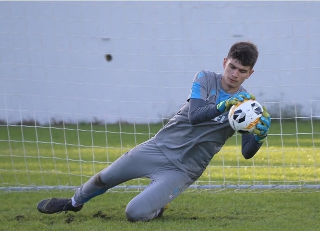 Dadaş'ta kaleci bolluğu!