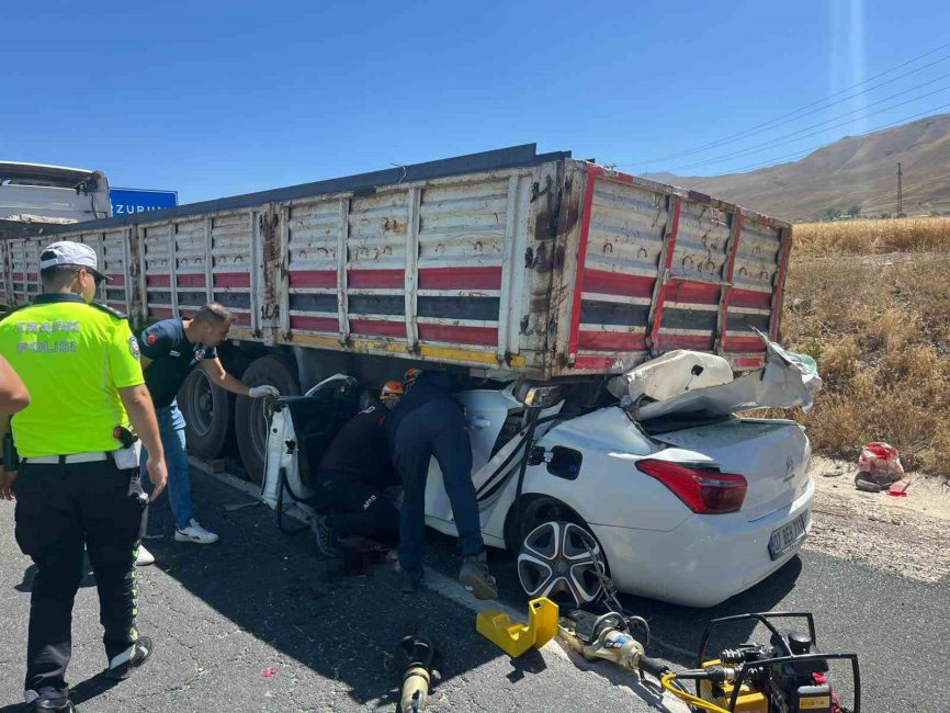 Erzurum'da feci kaza: 1 ölü