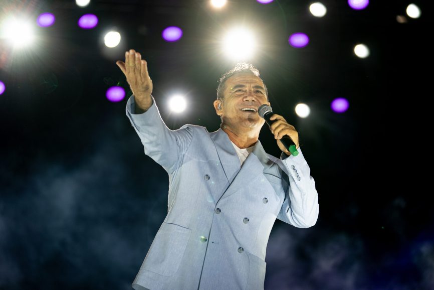 Ferhat Göçer'den unutulmaz gece!