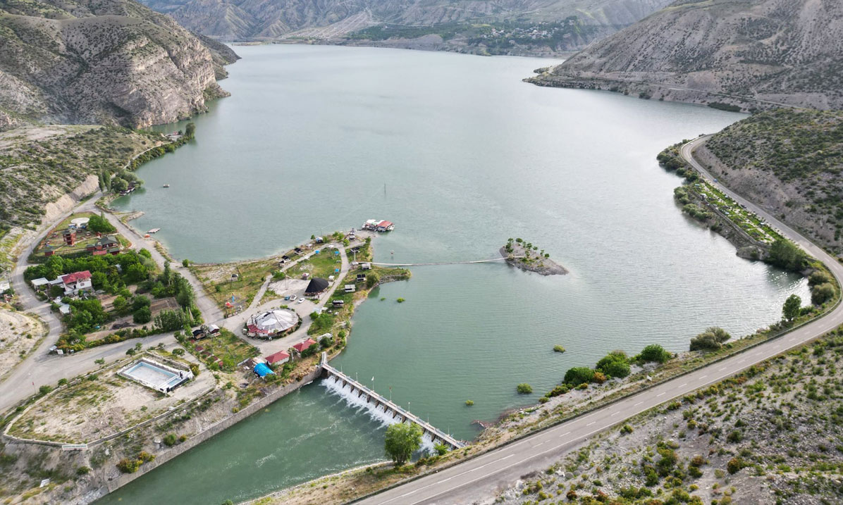 Millet bahçesi mi rant bahçesi mi?